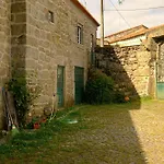Casa Do Mogadouro Сasa de vacaciones Mesquitela
