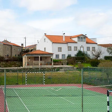 Casa Do Mogadouro Holiday home Mesquitela