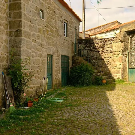 Holiday home Casa Do Mogadouro Mesquitela