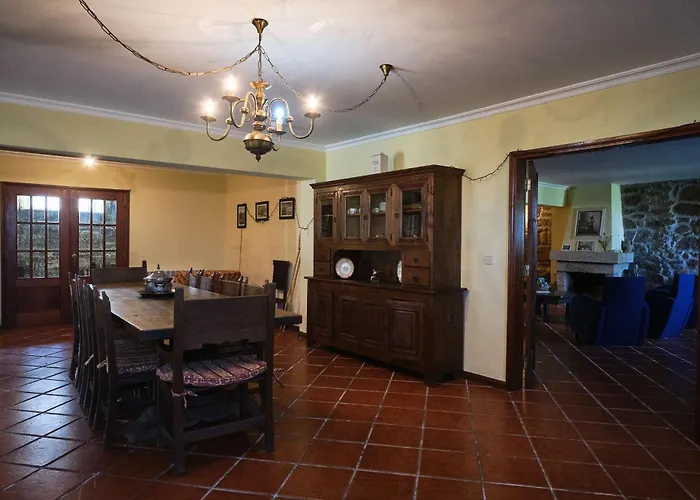 Casa Do Mogadouro 度假居 Mesquitela